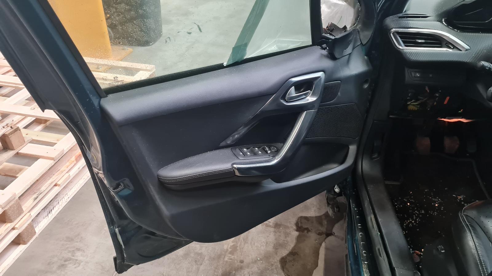PEUGEOT 2008 2008 (A94F) CROSS OVER