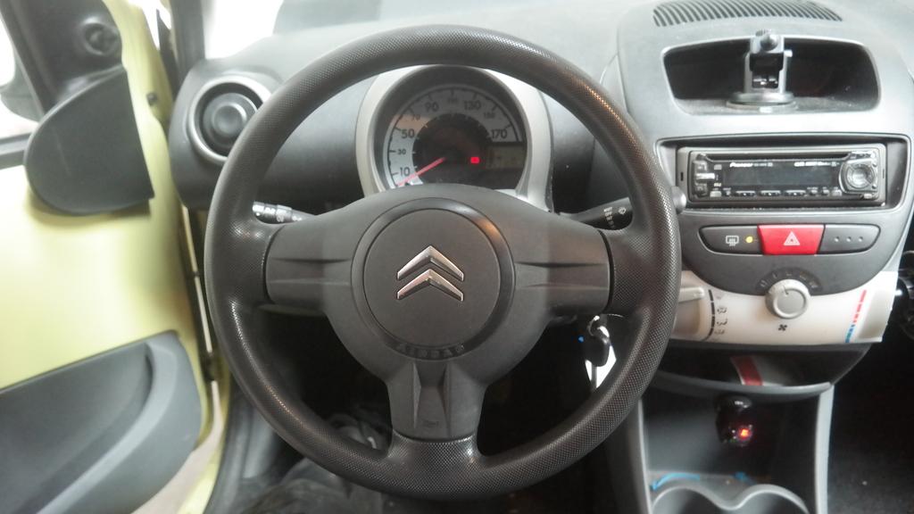 CITROEN C1 3DSR SEDAN