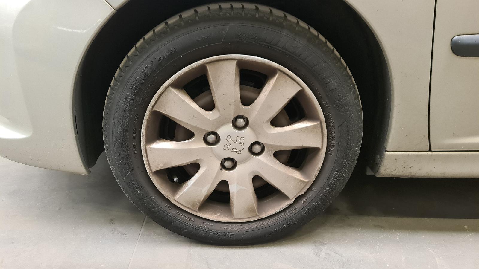 PEUGEOT 207 5DRS BREAK