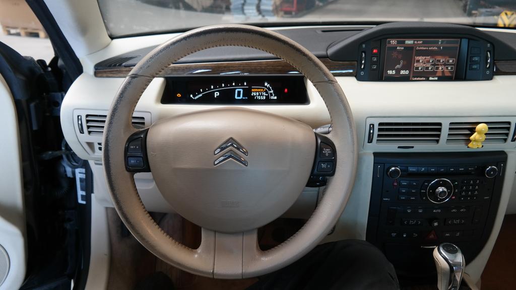 CITROEN C6 SEDAN
