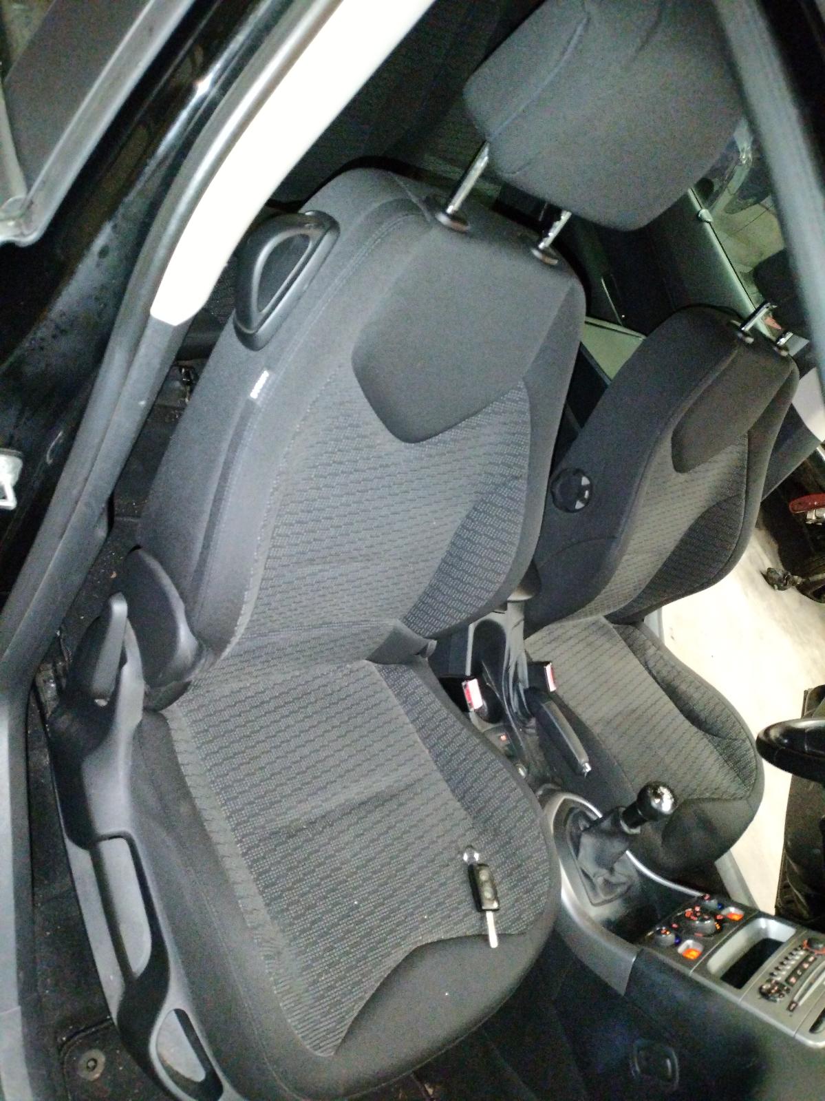 PEUGEOT 308 308(T7)