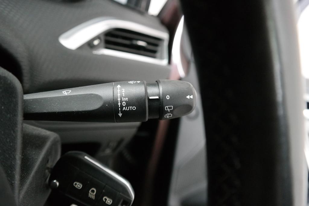 PEUGEOT 2008 CROSS OVER A94F