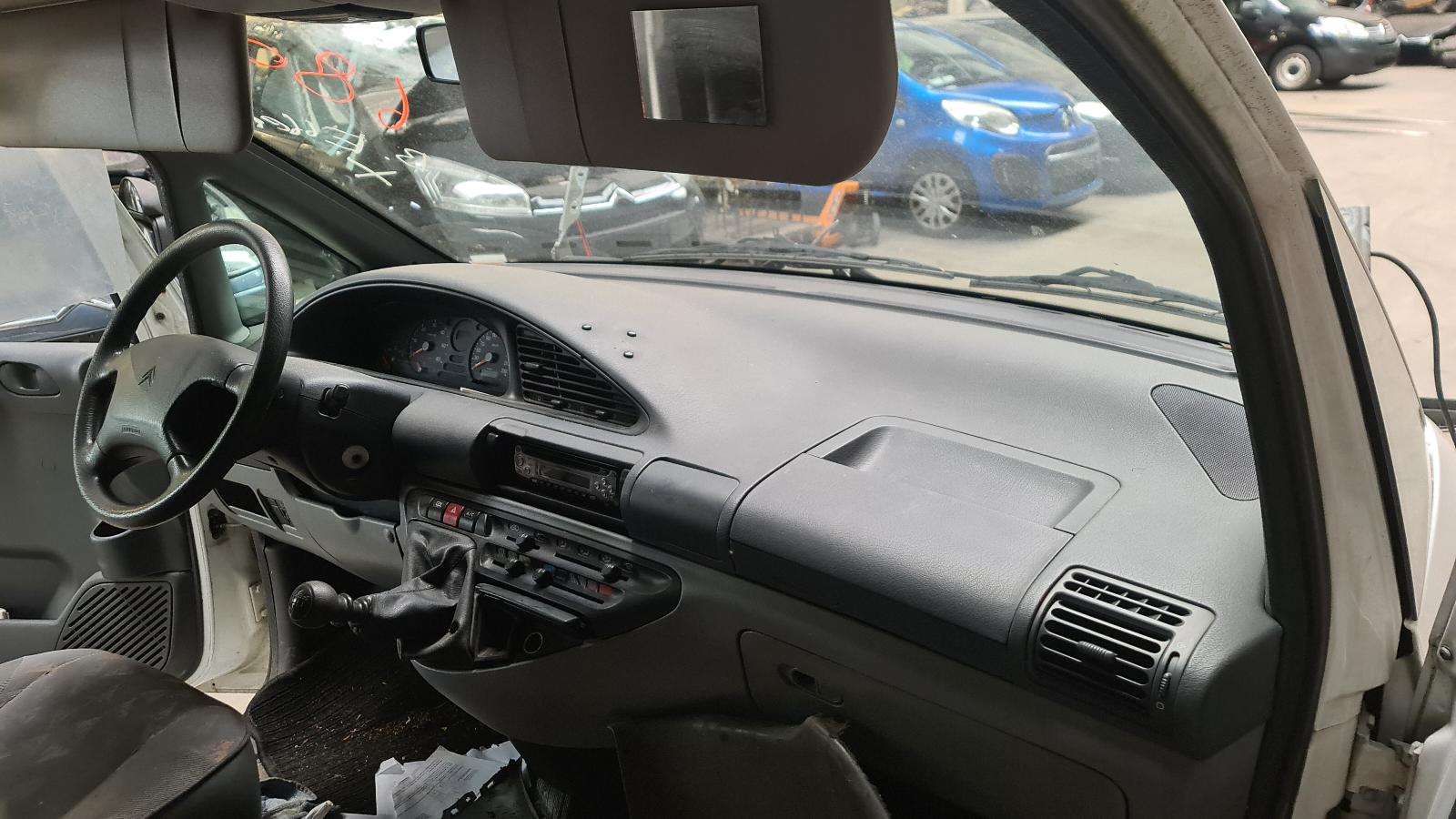 CITROEN JUMPY KORTE GESLOTEN BUS