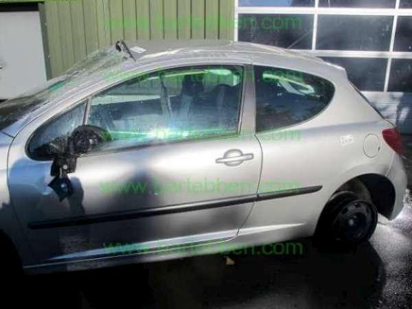 PEUGEOT 207 1.4 VTI