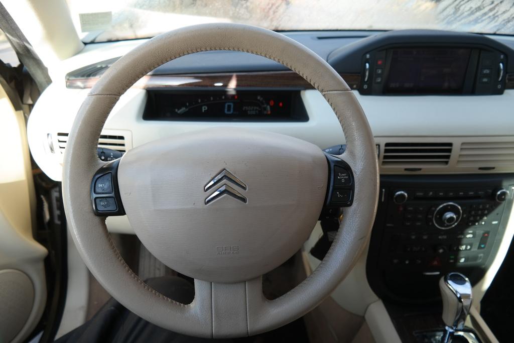 CITROEN C6