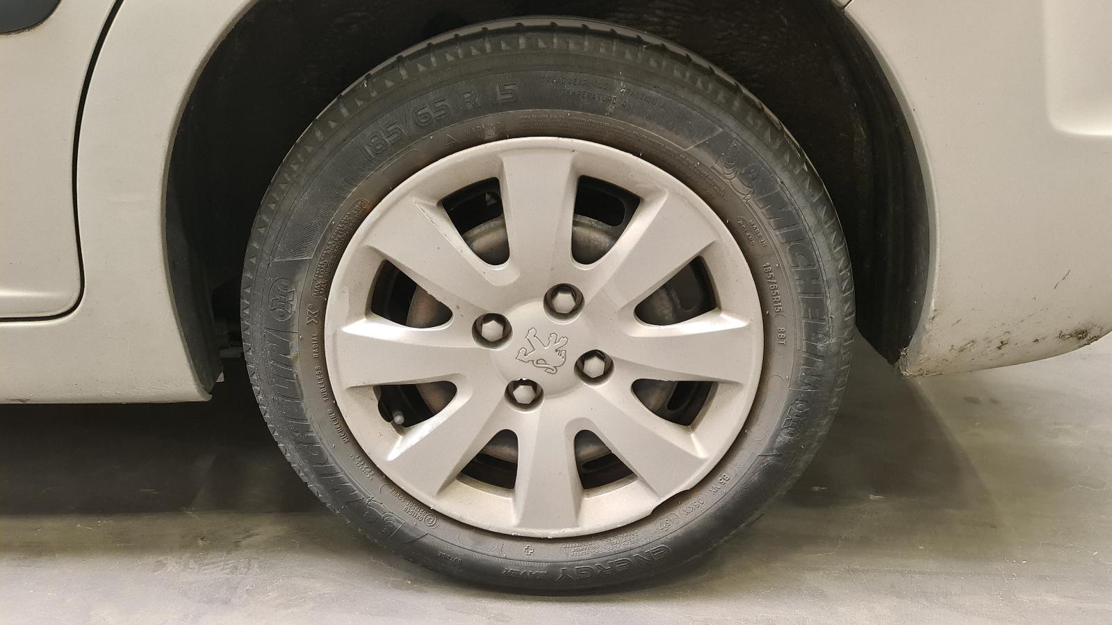 PEUGEOT 207 5DRS BREAK