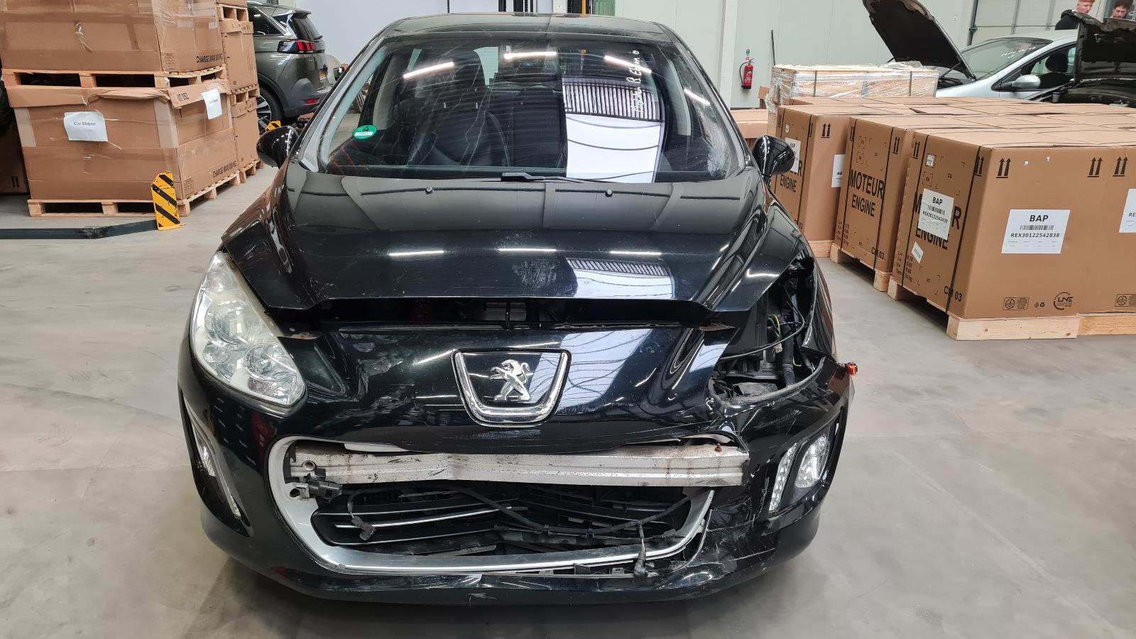 PEUGEOT 308 308 (T7) 5DRS SEDAN