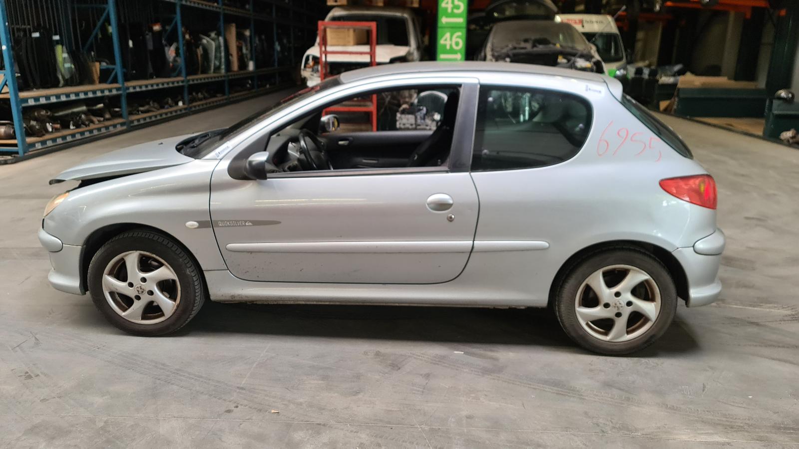 PEUGEOT 206 3 DRS SEDAN