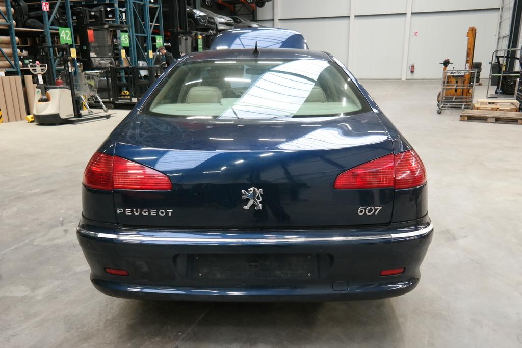 PEUGEOT 607 RESTYLING