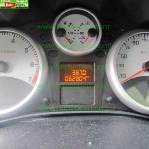 PEUGEOT 207 1.4 VTI