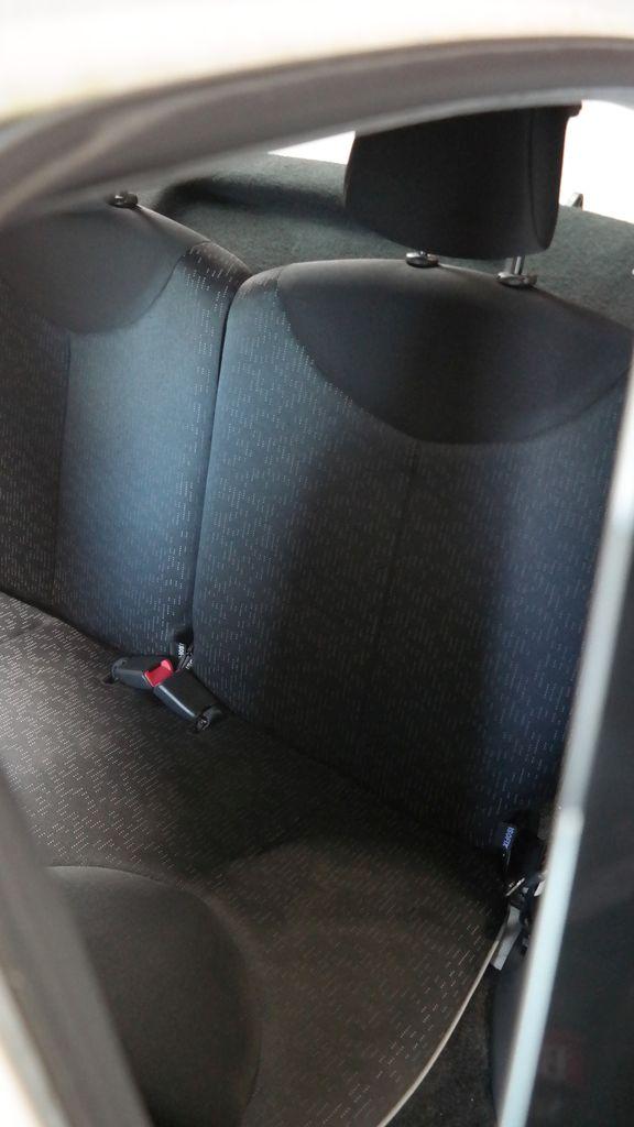 PEUGEOT 107 SEDAN 5DRS