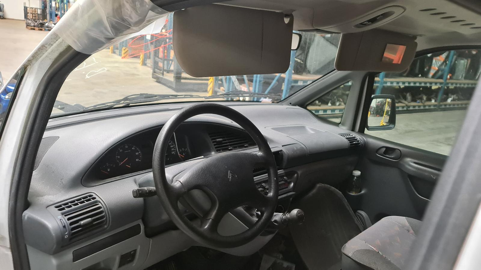 CITROEN JUMPY KORTE GESLOTEN BUS