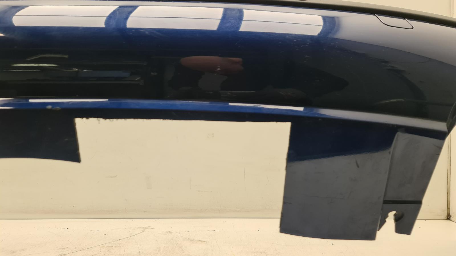 EGE BLAUW A3 KRASJES MET ZWARTE BESCHERMKAPPEN MET TREKHAAKGAT MET 4X PDC SENSOREN 7410R1 NFP MET 2X REFLECTOREN