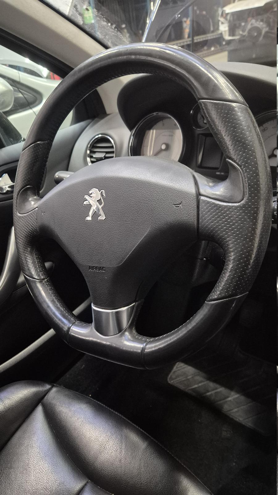 PEUGEOT 308 308 (T7) 5DRS SEDAN