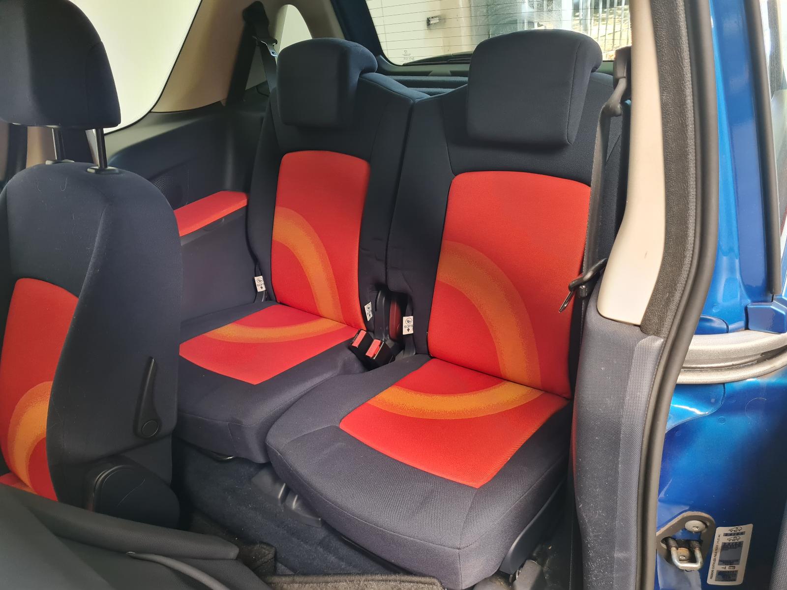 PEUGEOT 1007 PERSONEN AUTO 2 SCHUIFD