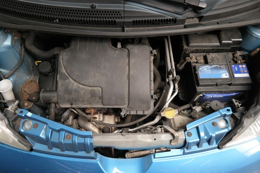 PEUGEOT 107 SEDAN
