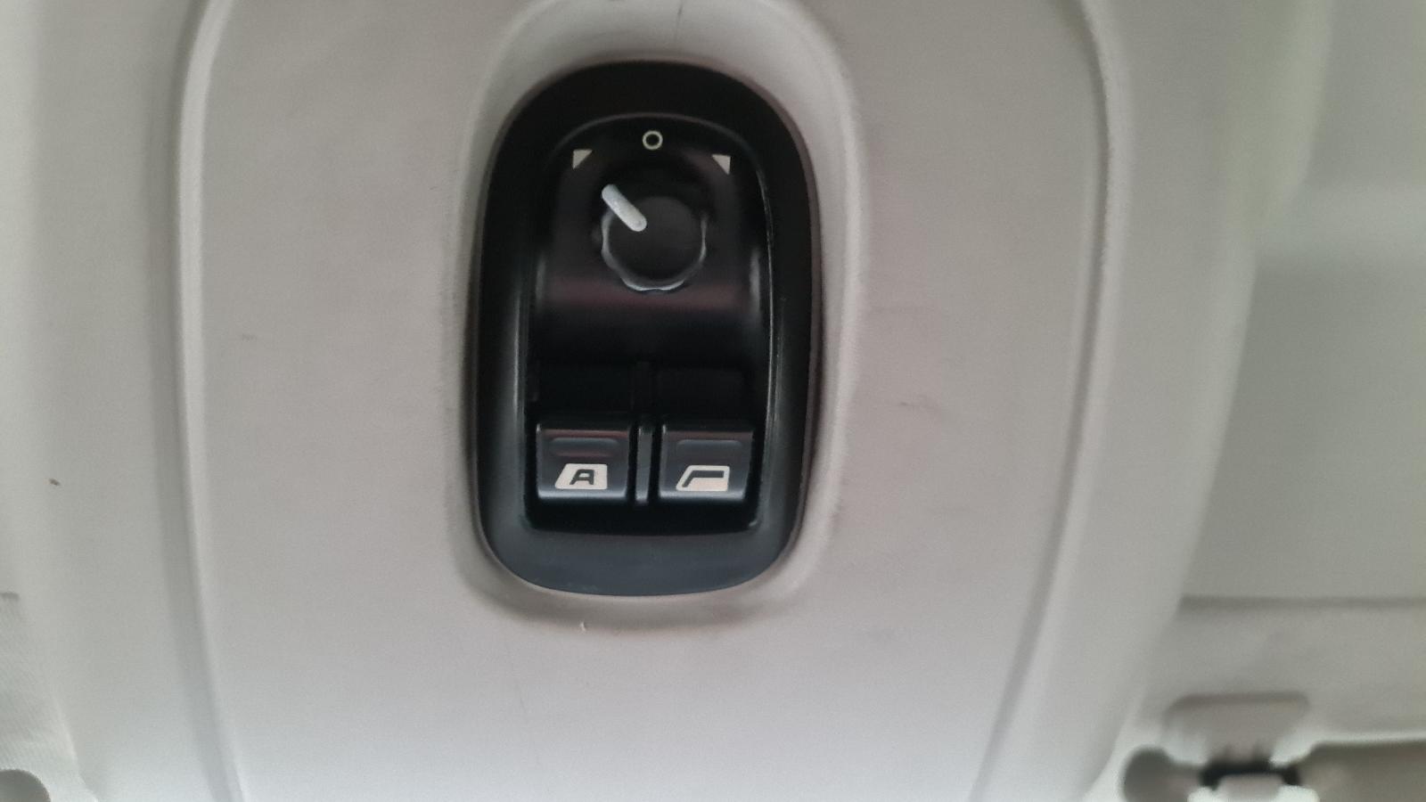 CITROEN JUMPY KORTE GESLOTEN BUS