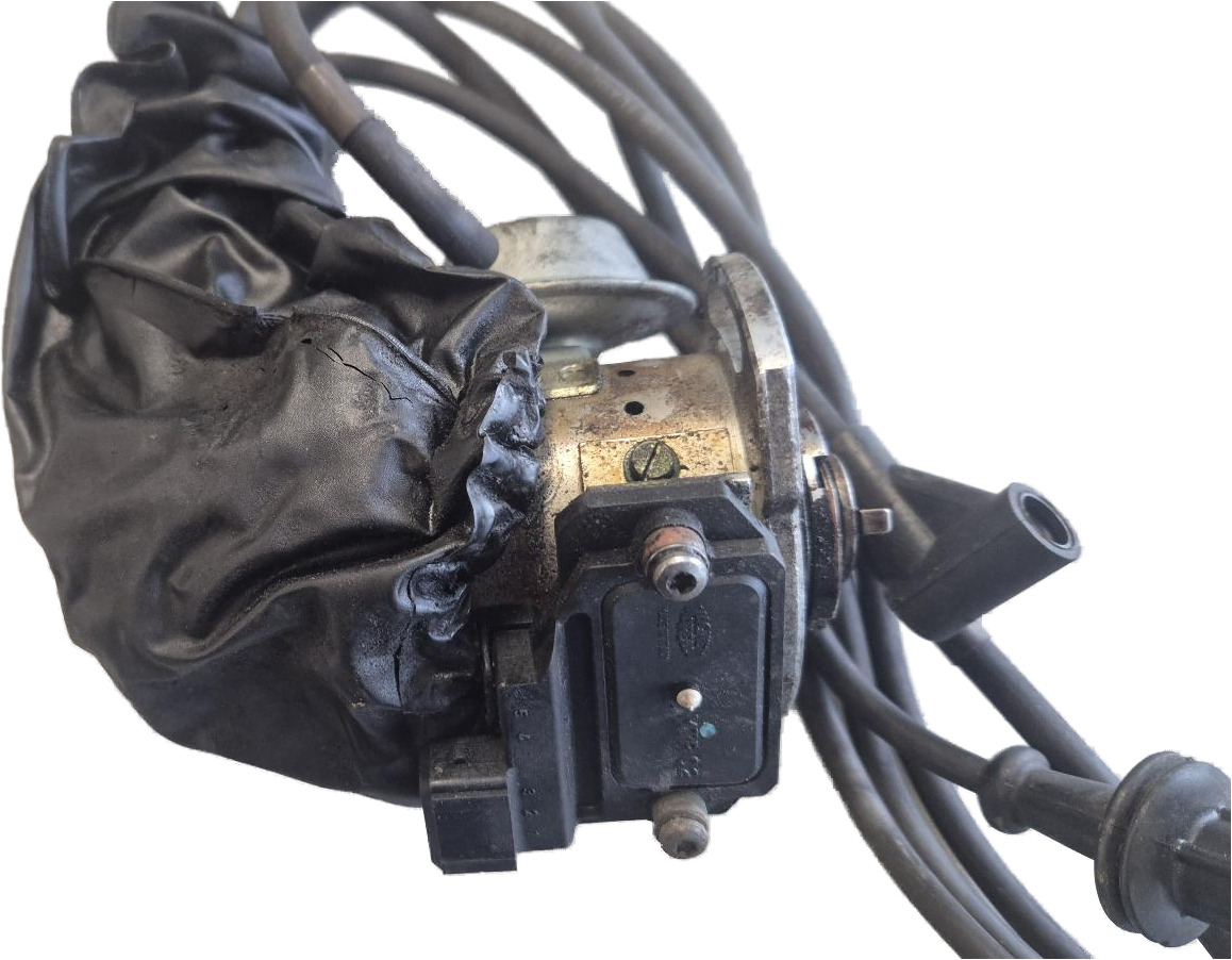 !BOSCH 983 JFU4 0237009615 C055 D043 MET VERDELERKAP MET BOUGIEKABELS MET ONTSTEKINGS MODULE !!!VACUUM CAPSULE KAPOT!!! 5900H3