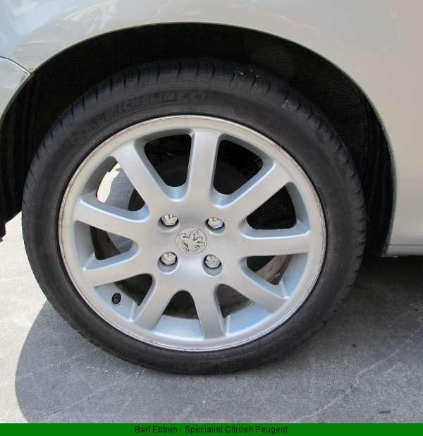 PEUGEOT 206 1.4 16V
