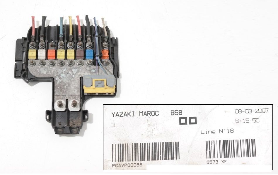 ZEKERINGKAST/ OP ACCU/ MODEL PCAVP00089 6573XF/ YAZAKI MAROC B58/ ZIE 6500AW
