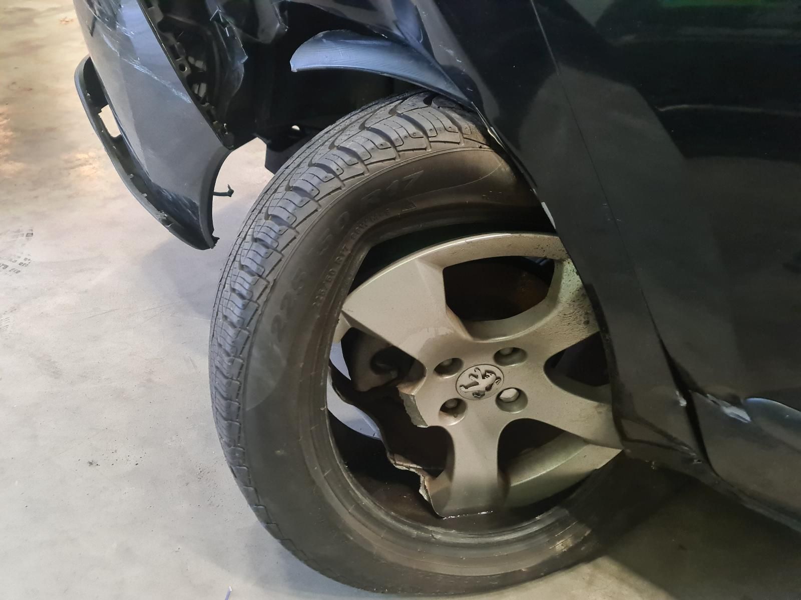 PEUGEOT 3008 CROSS OVER (T84)