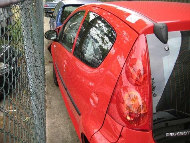 PEUGEOT 107 1.0 XS