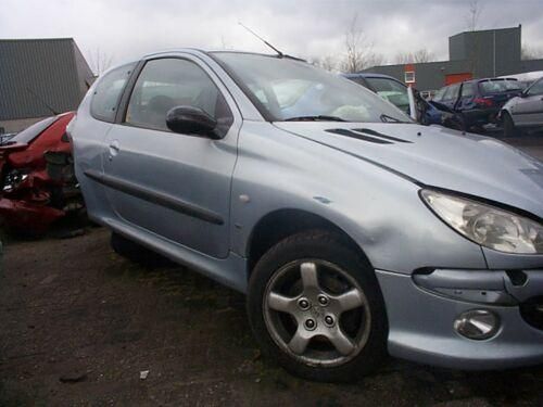 PEUGEOT 206 2.0 GTI