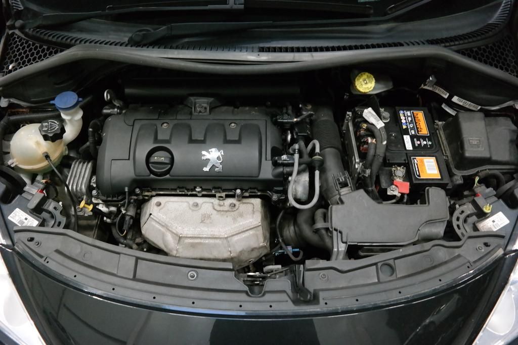 PEUGEOT 207 CABRIO