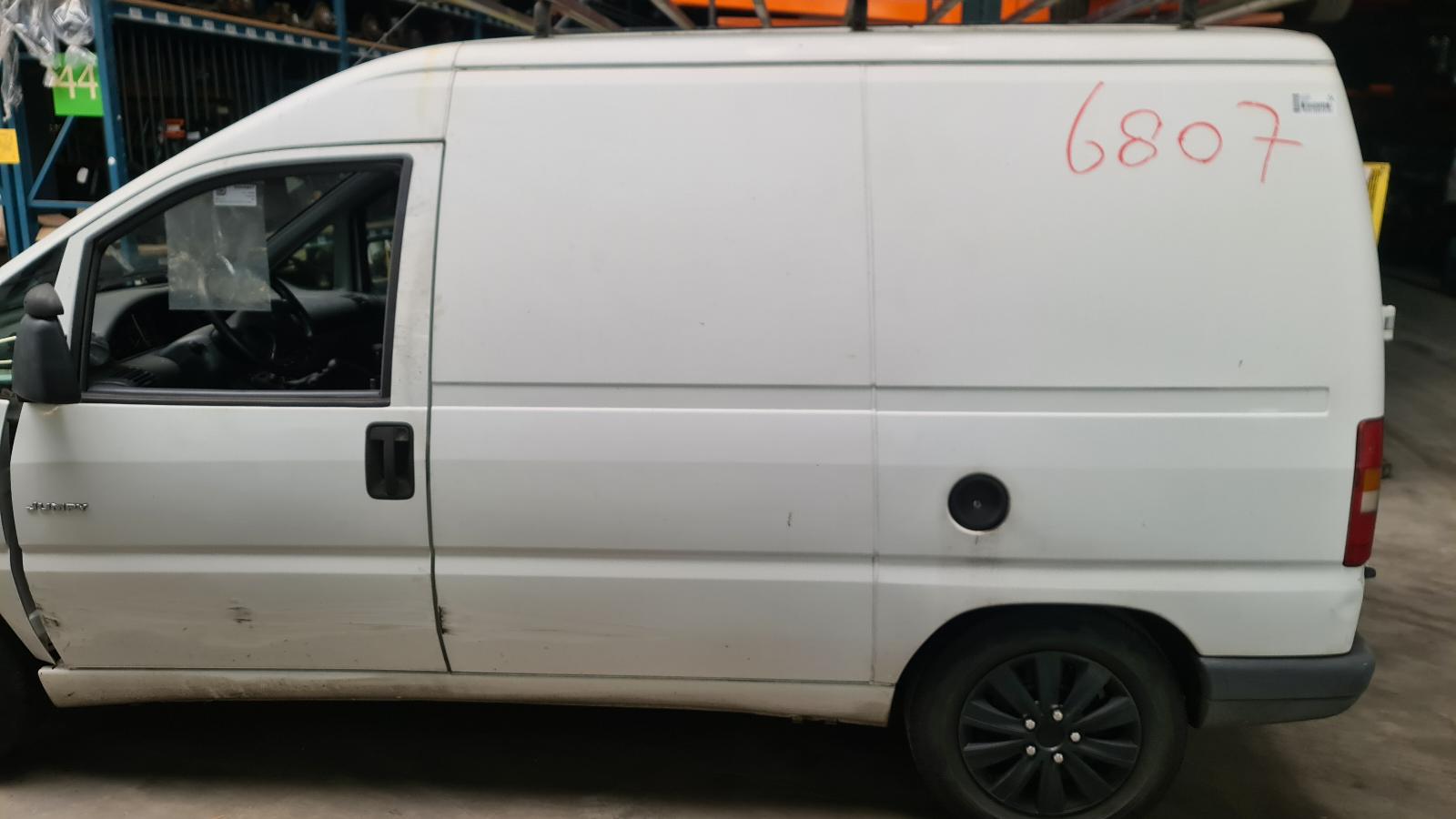 CITROEN JUMPY KORTE GESLOTEN BUS