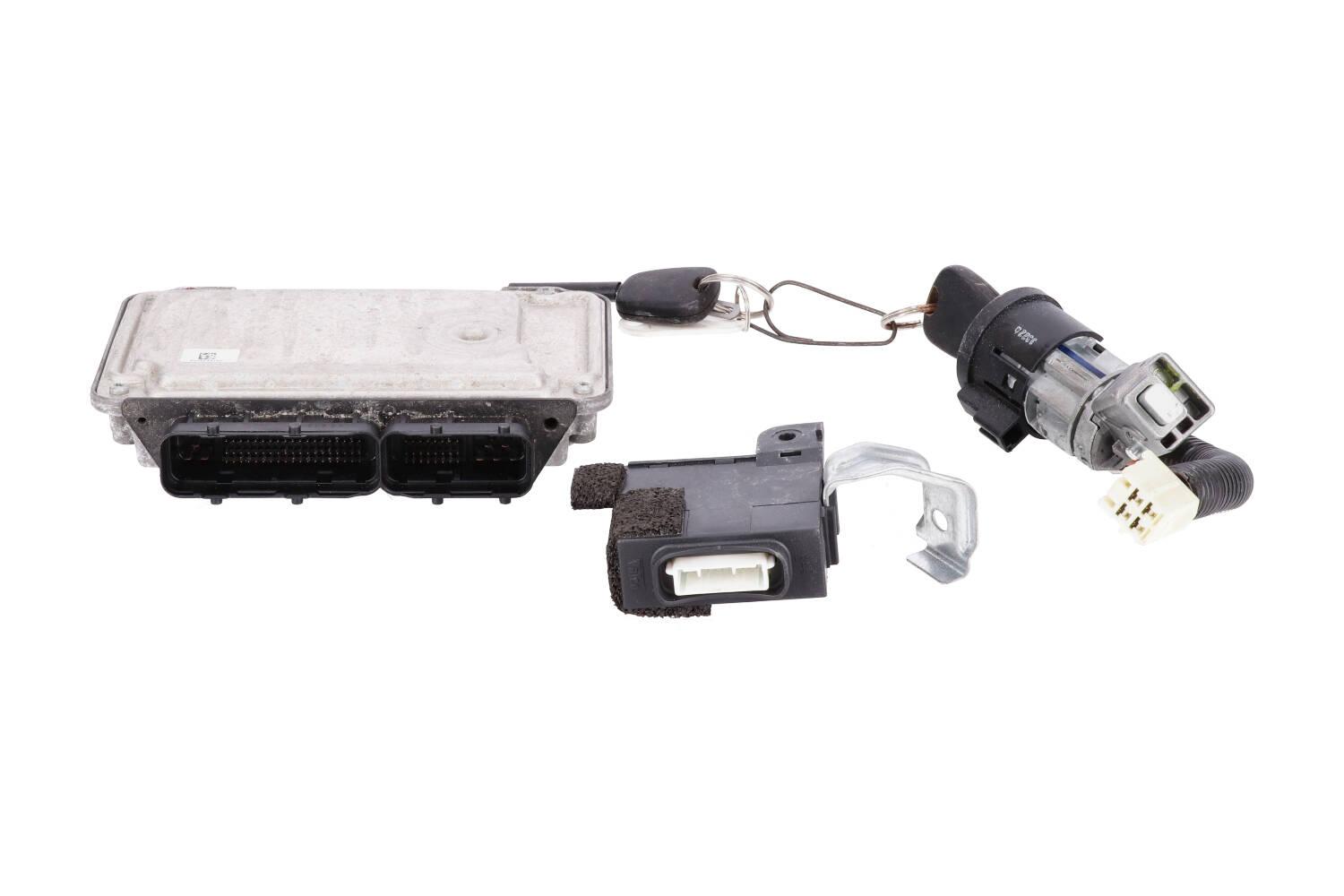 BOSCH 896610H250 B000727880 +EBE 897800H021 +CONT.SLOT 2X SIMPELE SLEUTEL RV JH
