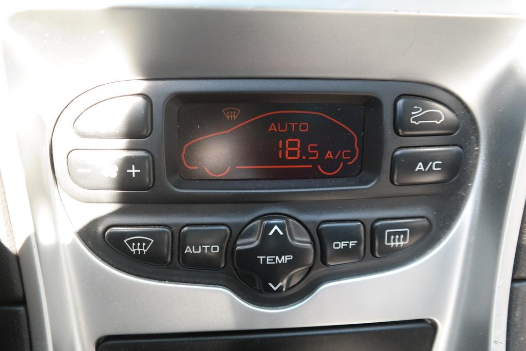 PEUGEOT 307 1.6 CABRIO
