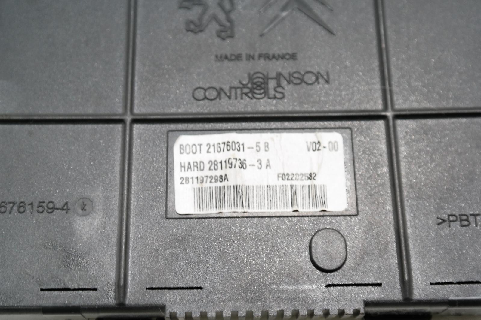 ! ALLEEN ECU EN BSI ZIE NB./ ECU BOSCH 0281012984 EDC16C34 9662213380 9653958980 1844 0250 1039S15645, BSI JHONSON CONTROLS 9663510280 2004 H02-01090107 BOOT 21676031-5B V02-00 HARD 28119736-3A 281197298A F02202582, CONT.SLOT NB. ZIE NB. FK