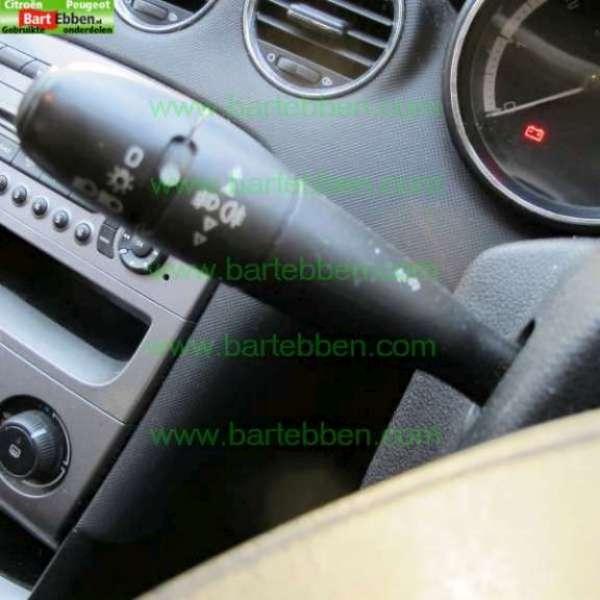 PEUGEOT 308 1.6 HDI 16