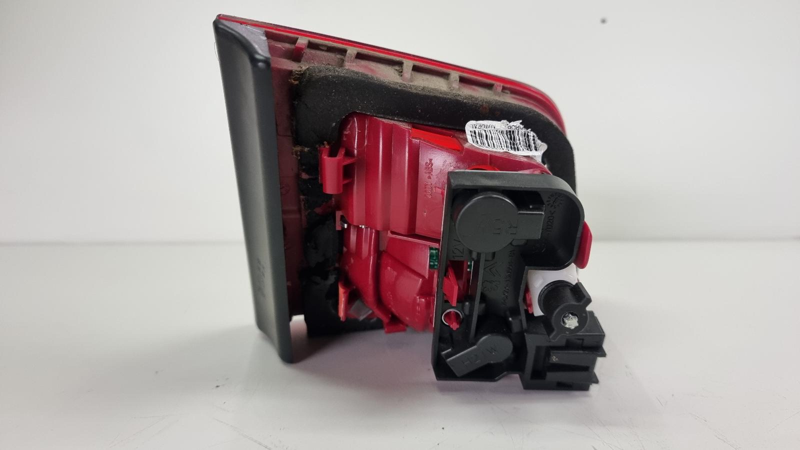 +PRINT A2 LIPJE ZIJKAPJE AFGEBROKEN. VISTEON 9687582980 6351HN RP 6350JQ