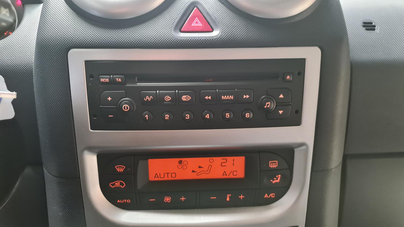 PEUGEOT 1007 2 schuifdeuren