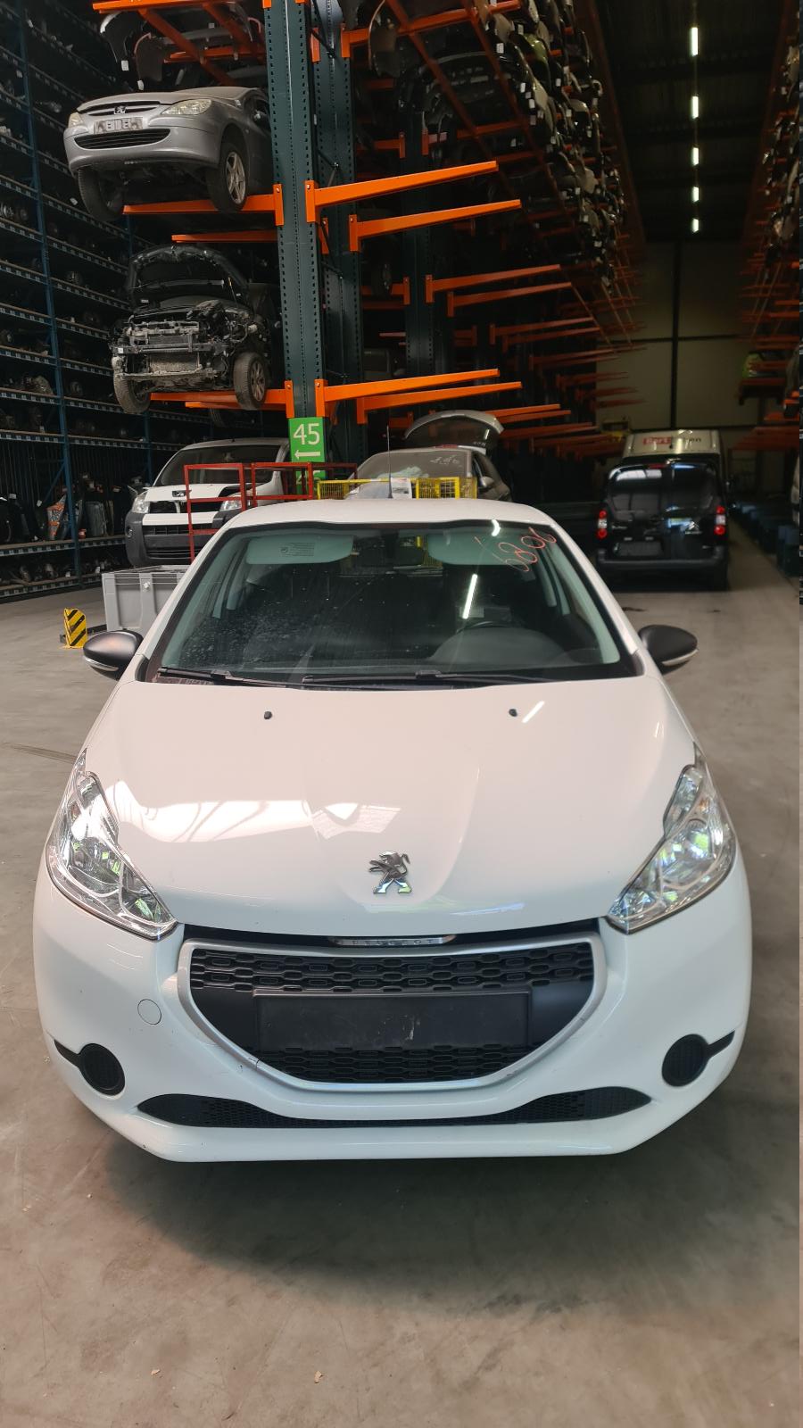 PEUGEOT 208 3 DRS SEDAN