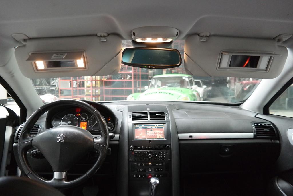 PEUGEOT 407 COUPE
