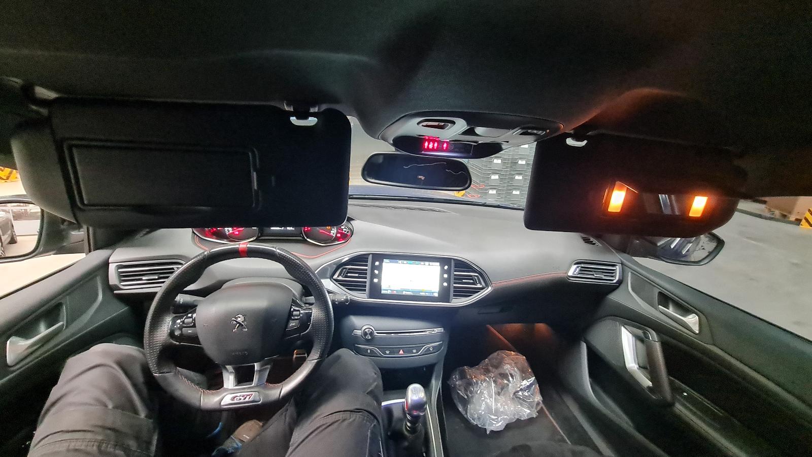 PEUGEOT 308 (T9) 308 (T9) 5DRS SEDAN GTI