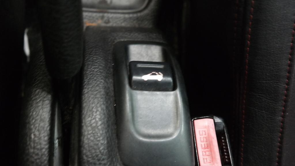 PEUGEOT 206 CC