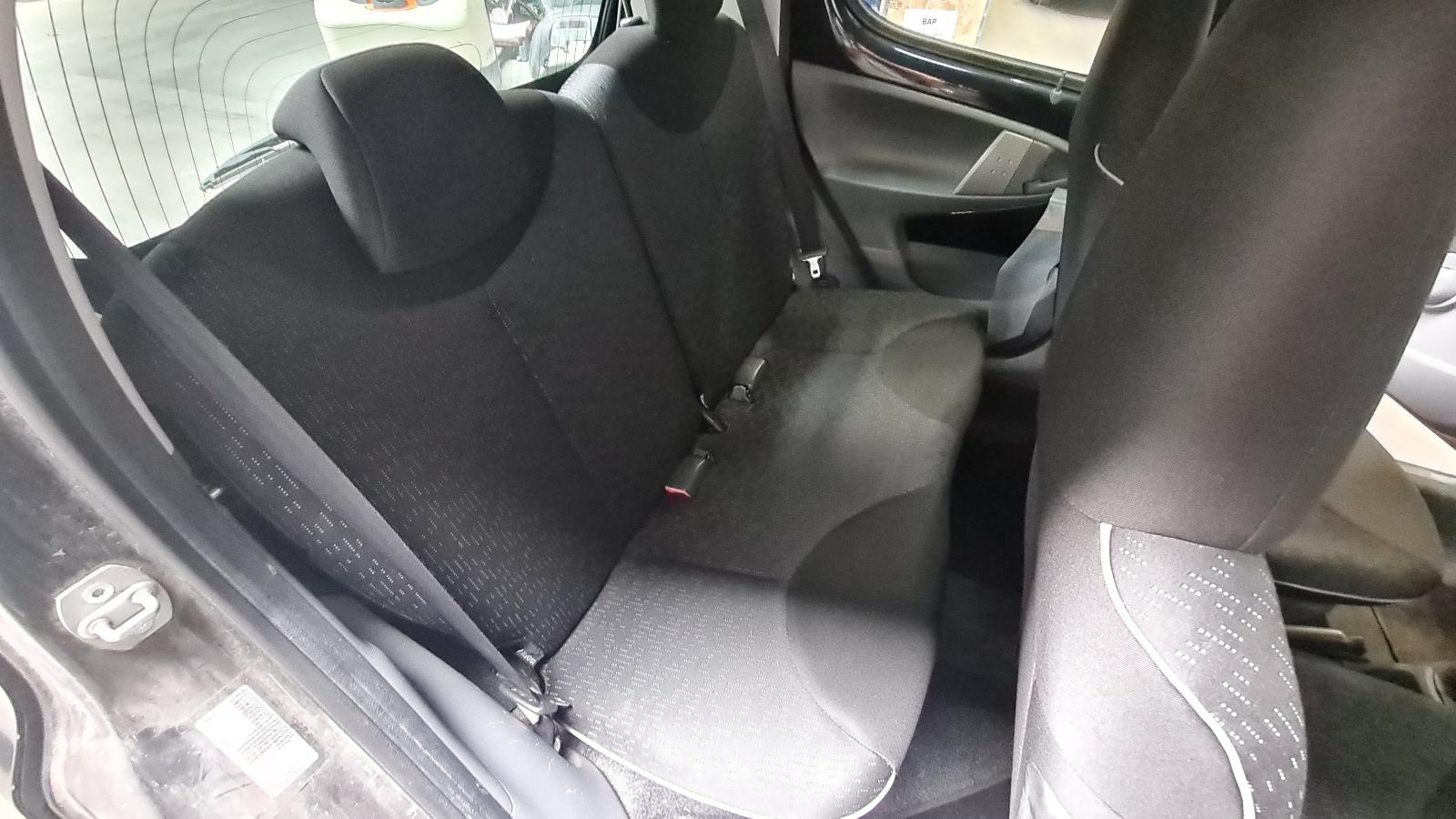 PEUGEOT 107 5DRS SEDAN