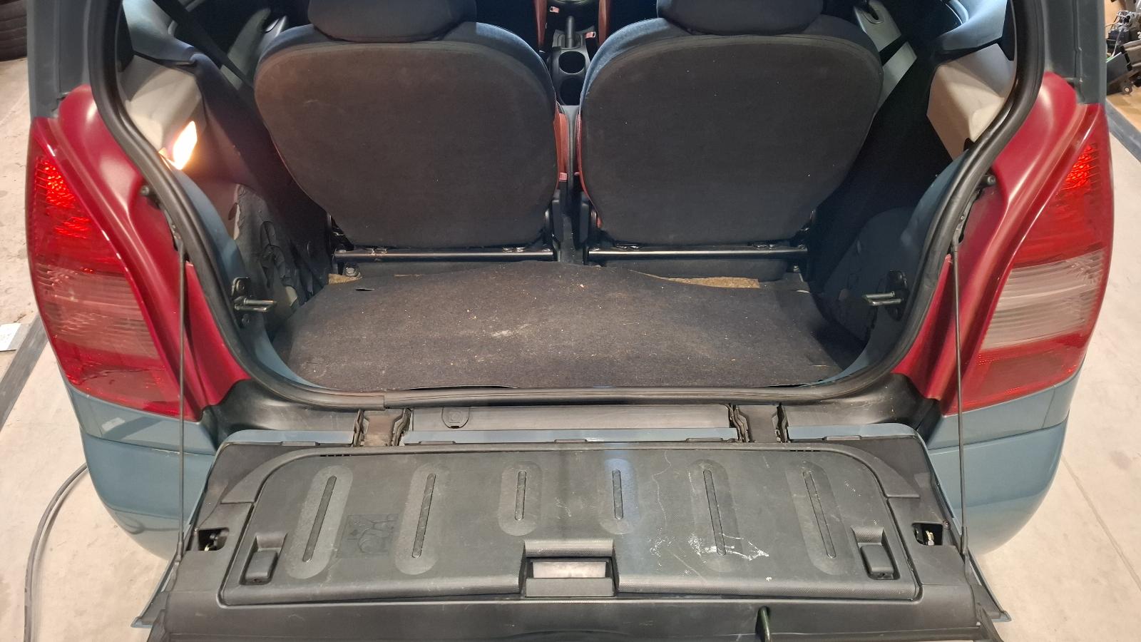 CITROEN C2 3DRS SEDAN
