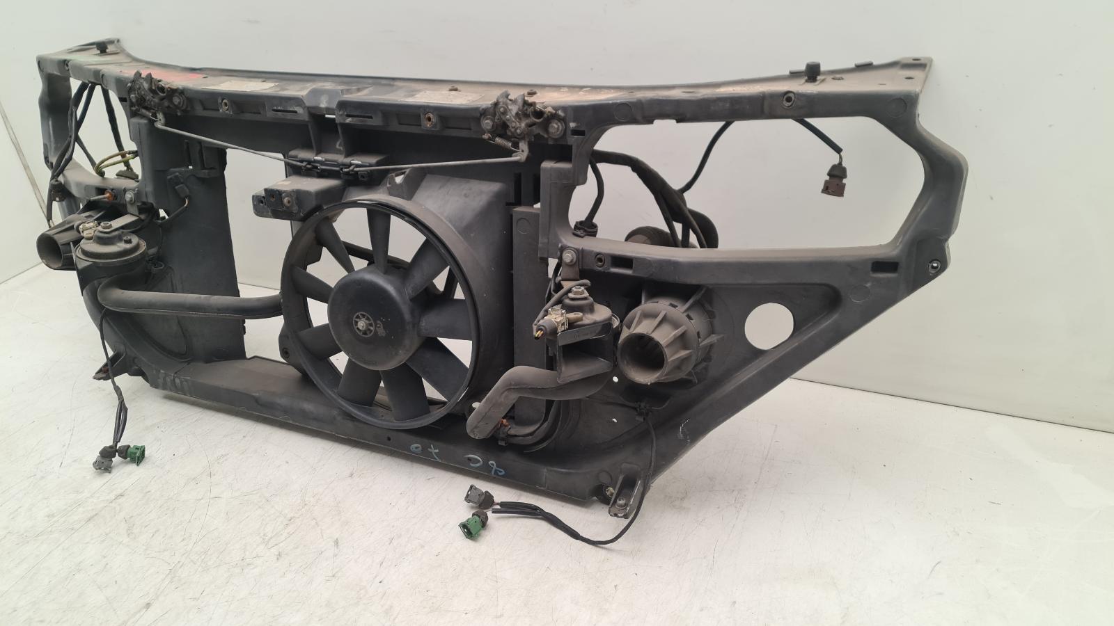 BINNENFRONT 710488 MET ENKELE FANMOTOR 125352 +BLAD ECIA 125450 NFP