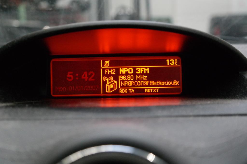 PEUGEOT RCZ