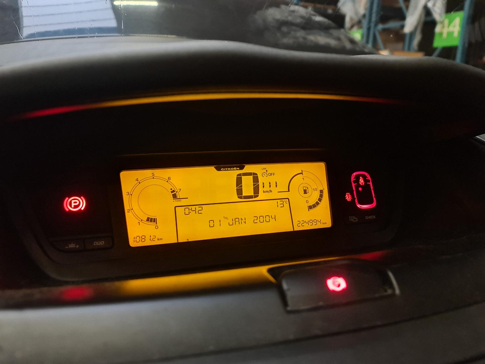 CITROEN C4 PICASSO FAMILIALE 5 PERSOONS