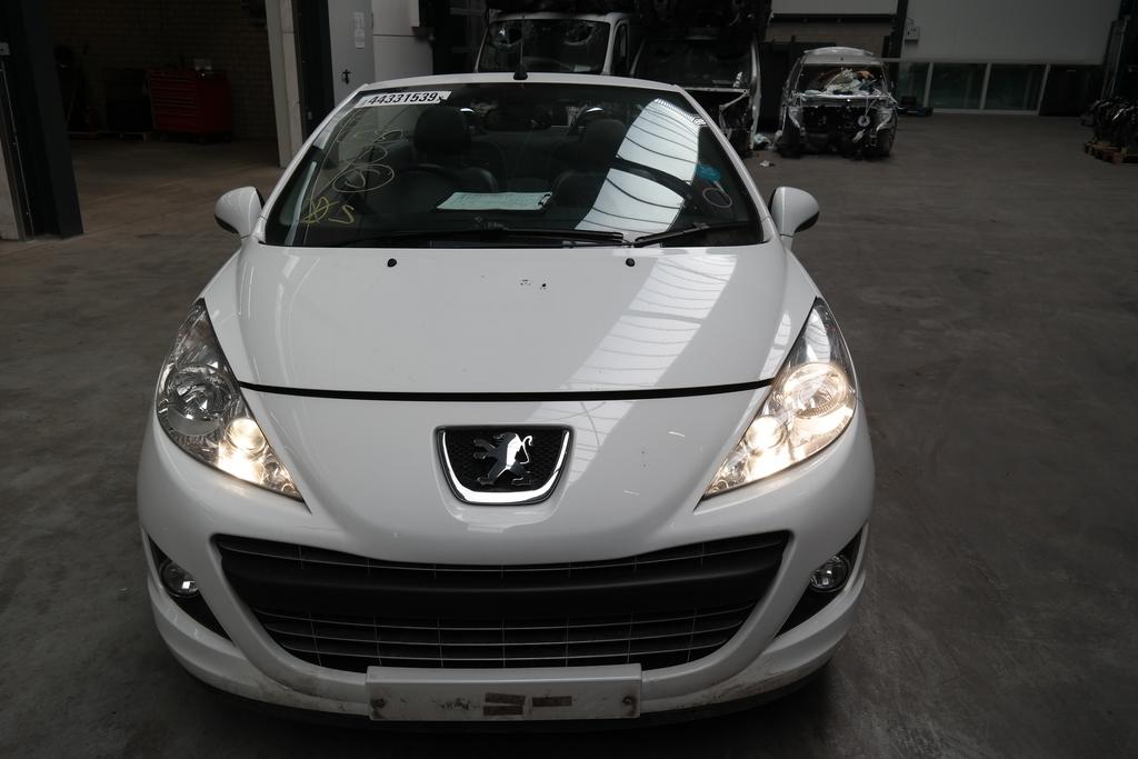 PEUGEOT 207 CABRIOLET