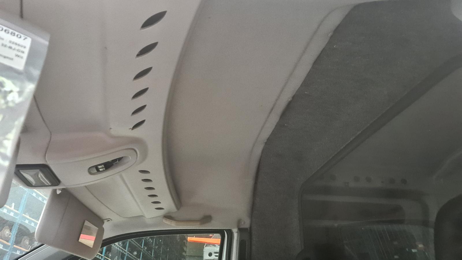 CITROEN JUMPY KORTE GESLOTEN BUS