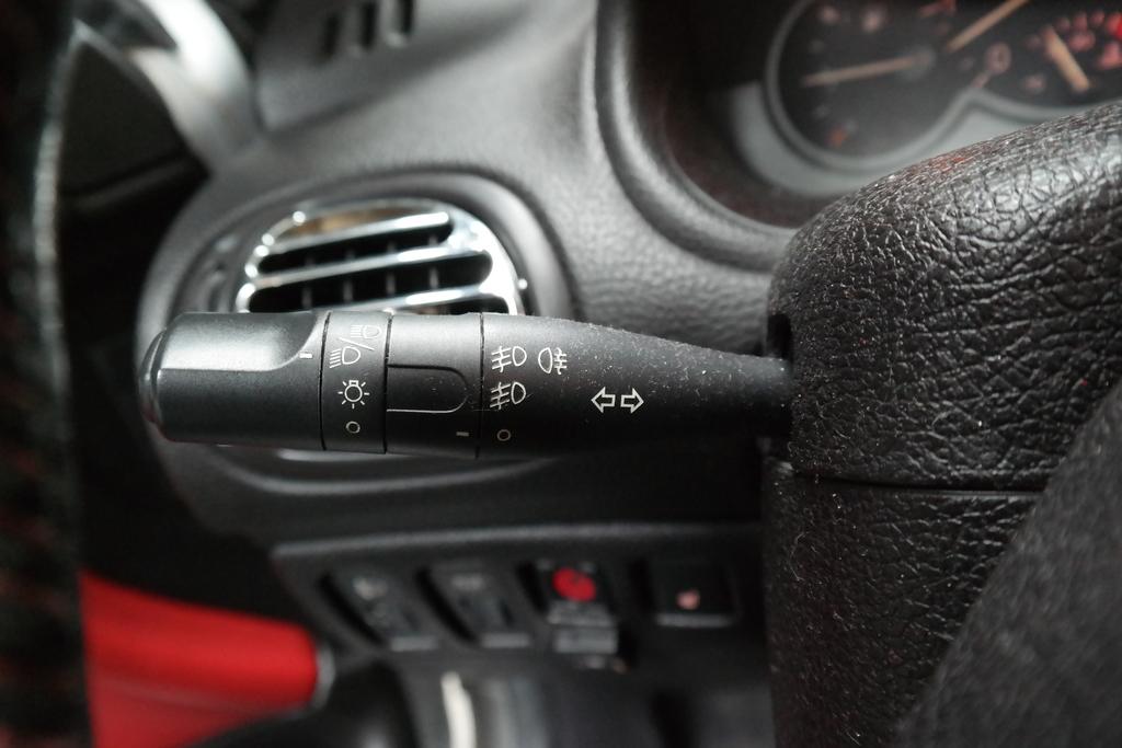 PEUGEOT 206 CABRIO
